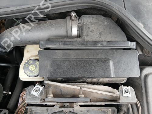 Used Air filter box Air filter box RENAULT MEGANE II Estate (KM0/1_) 1.5 dCi (KM0F, KM0T, KM2B) (82 hp) 32344156 32344156