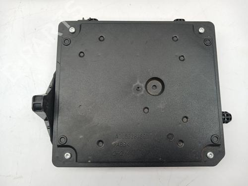 Used Fuse box RENAULT ZOE (BFM_) ZOE (92 hp) 32394442