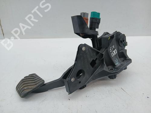 Used Break pedal RENAULT CLIO V (B7_) 1.0 LPG (B7MT) (101 hp) 32414956