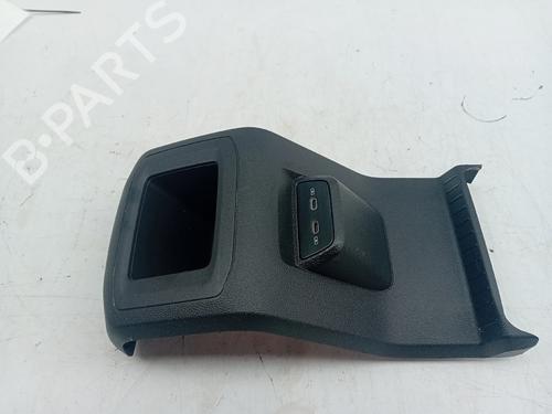 Used Middle console Middle console VW T-CROSS (C11, D31) 1.0 TSi (95 hp) 32421547 32421547