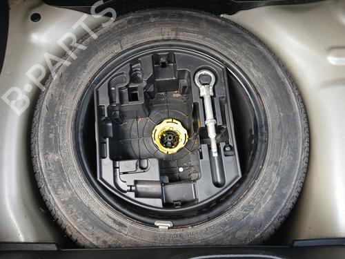 Used Jack Kit Jack Kit PEUGEOT 208 I (CA_, CC_) 1.4 HDi (68 hp) 32446999 32446999