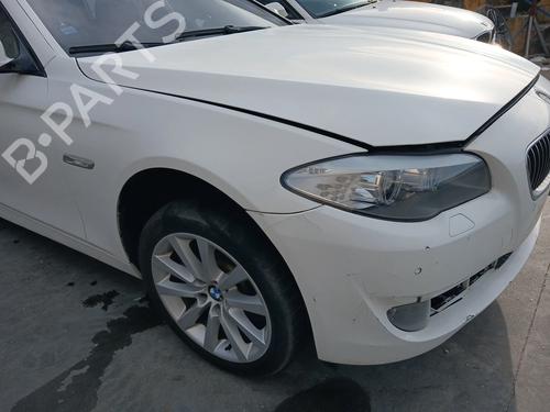Full front BMW 5 Touring (F11) 520 d | BP32453621S1
