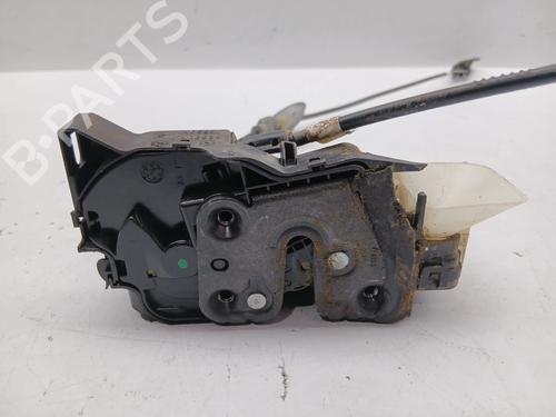 front-left-lock-renault-megane-iv-hatchback-b9amn_-2015-31281906 main image