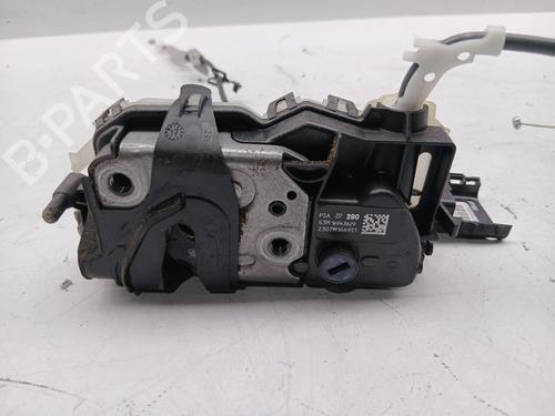 Used Rear right lock Rear right lock 30942579 30942579