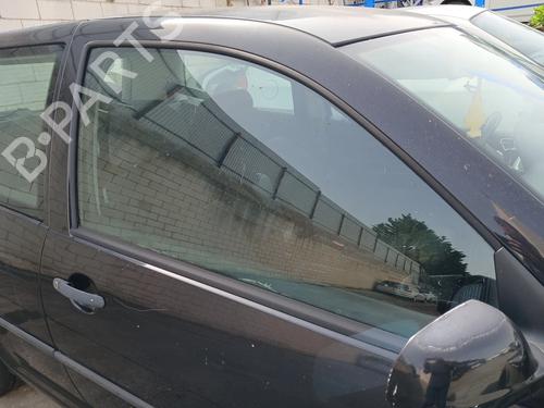 Used Front right door window Front right door window 32704481 32704481