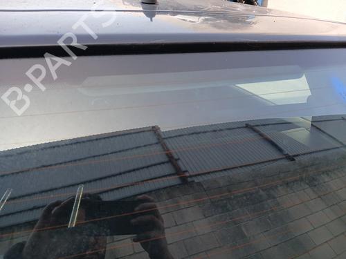 Troisième feu stop VW GOLF IV (1J1) 1.4 16V (75 hp) 32704487