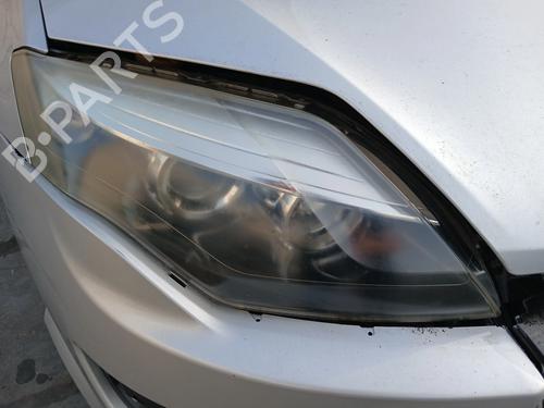 Used Right headlight Right headlight RENAULT LAGUNA III (BT0/1) 2.0 dCi (BT01, BT08, BT09, BT0E, BT0K, BT12, BT1C, BT1D,... (150 hp) 32710509 32710509