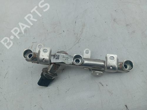 Injection rail SEAT ARONA (KJ7, KJP) 1.0 TGi | BP32726203M98 - Image 3