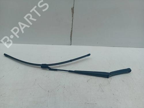 front-windshield-wiper-arm-seat-arona-kj7-kjp-2017-29372929 main image