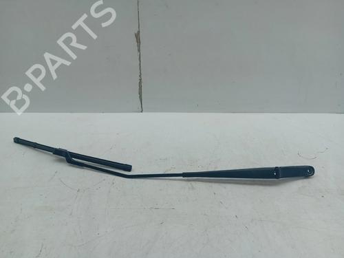 front-windshield-wiper-arm-seat-arona-kj7-kjp-2017-29372928 main image