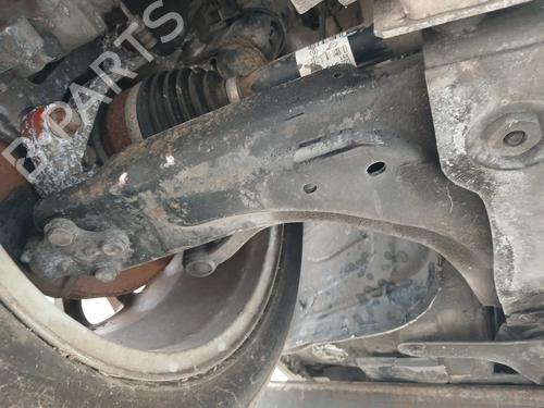 right-front-suspension-arm-renault-laguna-iii-bt01-2007-2008-2009-2010-2011-2012-2013-2014-2015-32734567 main image