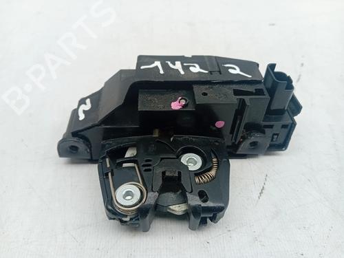 Used Tailgate lock Tailgate lock PEUGEOT 3008 II SUV (MC_, MR_, MJ_, M4_) 1.5 BlueHDi 130 (131 hp) 27595286 27595286