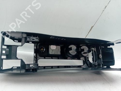 Middle console SEAT ARONA (KJ7, KJP) 1.0 TGi | BP32748666I22 - Image 10