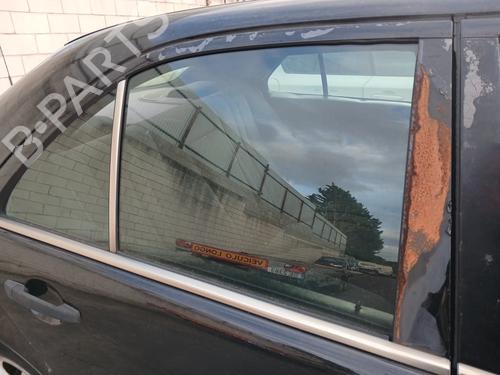 rear-right-door-window-mercedes-benz-e-class-w210-1995-1996-1997-1998-1999-2000-2001-2002-2003-32765891 main image