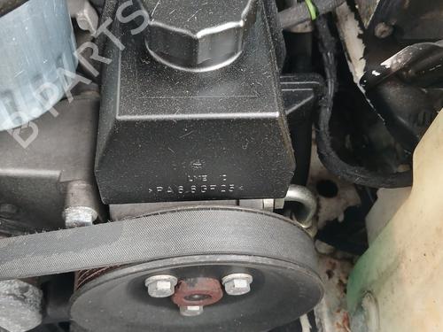 Used Steering pump Steering pump MERCEDES-BENZ E-CLASS (W210) E 220 D (210.004) (95 hp) 32775912 32775912