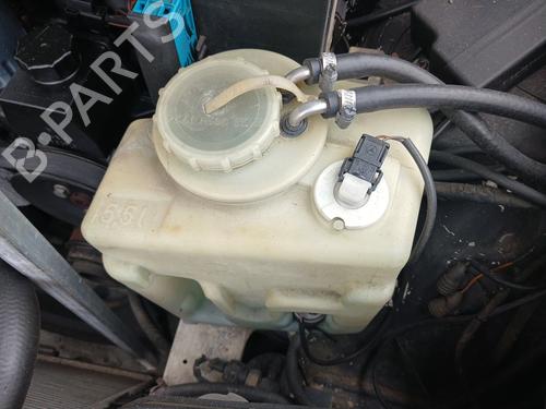 Sprinklertank Sprinklertank MERCEDES-BENZ E-CLASS (W210) E 220 D (210.004) (95 hp) 32775908 32775908