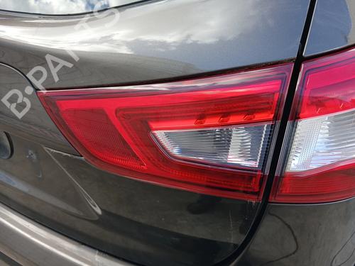 Feu de coffre droit NISSAN QASHQAI II (J11, J11_) 1.2 DIG-T (115 hp) 32992757