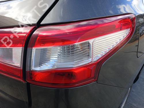Used Right taillight Right taillight 32992759 32992759