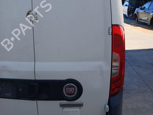 Used Right rear door Right rear door FIAT DOBLO Cargo (263_) 1.3 D Multijet (263WXU1A, 263ZXU1A, 263WYB1A, 263ZYB1A) (95 hp) 33016977 33016977