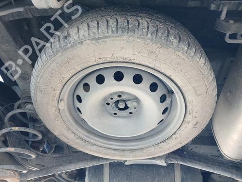 Used Jack Kit FIAT DOBLO Cargo (263_) 1.3 D Multijet (263WXU1A, 263ZXU1A, 263WYB1A, 263ZYB1A) (95 hp) 33018713