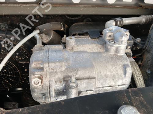 Used AC compressor AC compressor SMART FORTWO Coupe (453) electric drive (453.391) (82 hp) 33183363 33183363