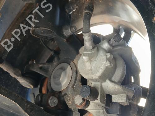 Used Right front steering knuckle Right front steering knuckle SMART FORTWO Coupe (453) electric drive (453.391) (82 hp) 33183379 33183379