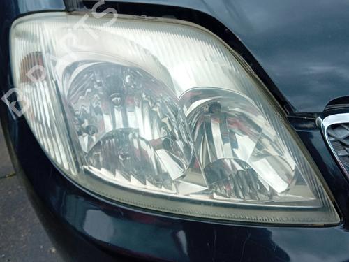 Used Right headlight Right headlight TOYOTA COROLLA Estate (_E12_) 1.6 VVT-i (ZZE121_, ZZE121R) (110 hp) 33270462 33270462