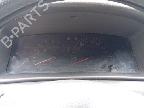 Used Instrument cluster Instrument cluster TOYOTA COROLLA Estate (_E12_) 1.6 VVT-i (ZZE121_, ZZE121R) (110 hp) 33270498 33270498