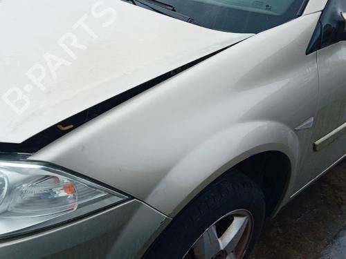 Guarda-lamas esquerdo Guarda-lamas esquerdo RENAULT MEGANE II (BM0/1_, CM0/1_) 1.4 16V (BM0B, CM0B) (98 hp) 33272507 33272507