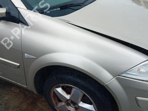 Forskærm Højre Forskærm Højre RENAULT MEGANE II (BM0/1_, CM0/1_) 1.4 16V (BM0B, CM0B) (98 hp) 33272506 33272506