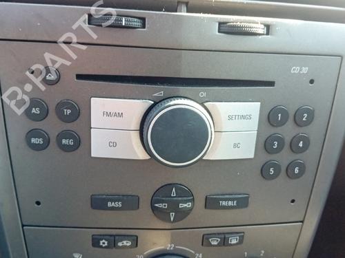 Used Radio Radio OPEL ASTRA H Estate (A04) 1.3 CDTI (L35) (90 hp) 33337913 33337913
