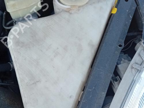Used Windscreen washer tank Windscreen washer tank MERCEDES-BENZ A-CLASS (W168) A 170 CDI (168.009, 168.109) (95 hp) 33397950 33397950