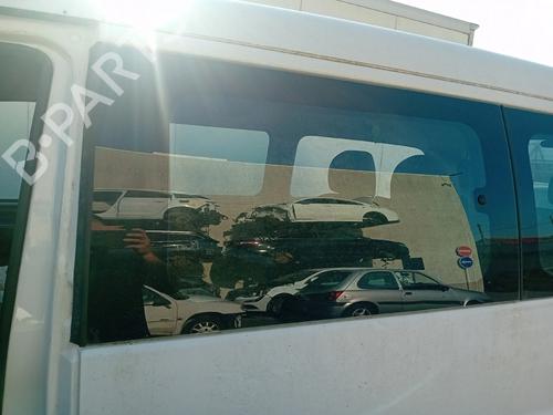 Panel rude bagtil venstre Panel rude bagtil venstre HYUNDAI H-1 Travel (TQ) 2.5 CRDi (110 hp) 33402767 33402767