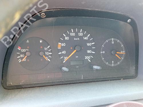 Used Instrument cluster Instrument cluster MERCEDES-BENZ VITO Van (W638) 108 D 2.3 (638.064, 638.068) (79 hp) 33434091 33434091