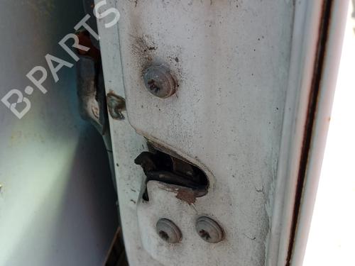 Used Rear right lock Rear right lock MERCEDES-BENZ VITO Bus (W638) 110 CDI 2.2 (638.194) (102 hp) 33437801 33437801