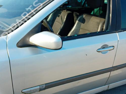 Used Left front door Left front door 33437847 33437847