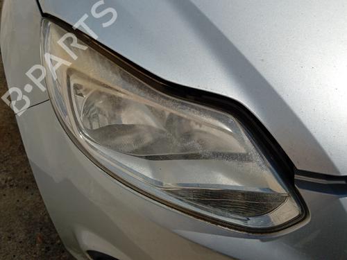 Used Right headlight Right headlight FORD FOCUS III Turnier 1.6 TDCi ECOnetic (105 hp) 33463588 33463588