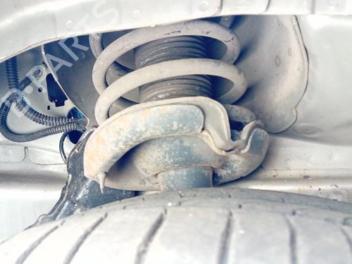 Used Right front shock absorber Right front shock absorber FORD FOCUS III Turnier 1.6 TDCi ECOnetic (105 hp) 33463629 33463629