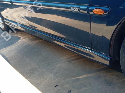 Used Right sideskirt Right sideskirt OPEL VECTRA B (J96) 1.6 i 16V (F19) (100 hp) 33466360 33466360