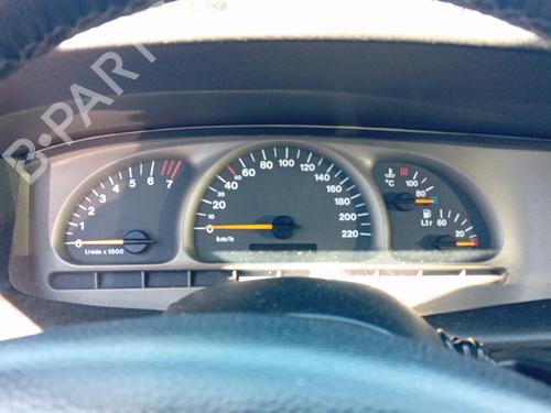 Used Instrument cluster Instrument cluster OPEL VECTRA B (J96) 1.6 i 16V (F19) (100 hp) 33466365 33466365
