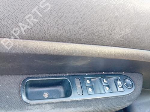 Used Left front window switch Left front window switch PEUGEOT 307 (3A/C) 1.6 16V (109 hp) 33468556 33468556