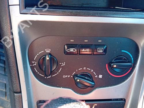 Interruttore Interruttore PEUGEOT 307 (3A/C) 1.6 16V (109 hp) 33468559 33468559