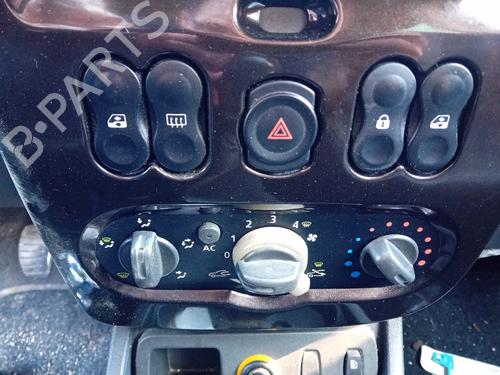 Used Switch Switch DACIA DUSTER (HS_) 1.5 dCi (HSMC) (107 hp) 33629061 33629061