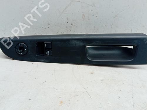 Used Left front window switch Left front window switch KIA VENGA Hatchback Van (YN) CVVT (90 hp) 33796299 33796299