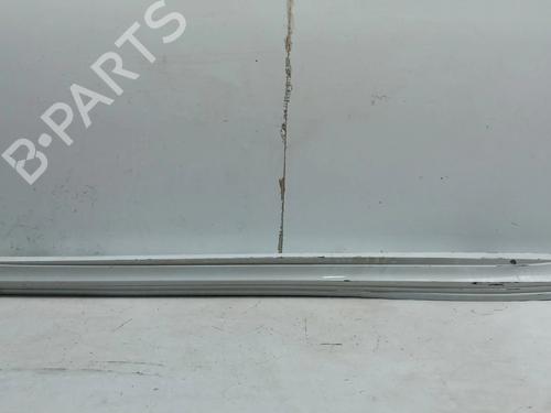 Used Right sideskirt Right sideskirt MERCEDES-BENZ CLA (C118) [2019-2026] 33796301 33796301
