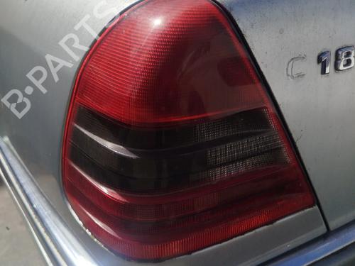 Used Left taillight Left taillight MERCEDES-BENZ C-CLASS (W202) C 180 (202.018) (122 hp) 33819000 33819000