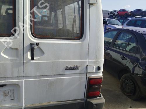 Used Right tailgate Right tailgate RENAULT TRAFIC Platform/Chassis (T_, P_, V_) 2.5 D (75 hp) 33857077 33857077