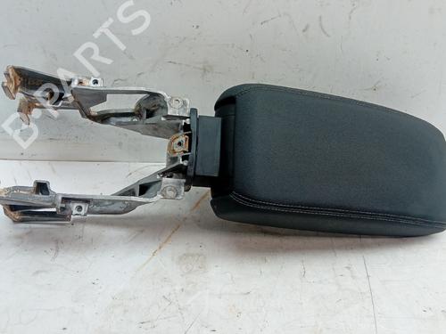 Used Armrest / Center console Armrest / Center console AUDI Q3 (F3B) 40 TDI quattro (193 hp) 29484793 29484793