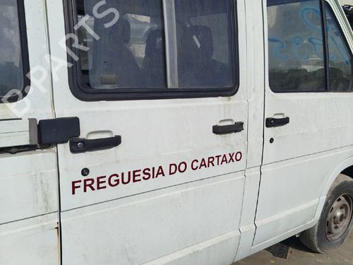 Used Right slide door Right slide door RENAULT TRAFIC Platform/Chassis (T_, P_, V_) 2.5 D (75 hp) 33937236 33937236