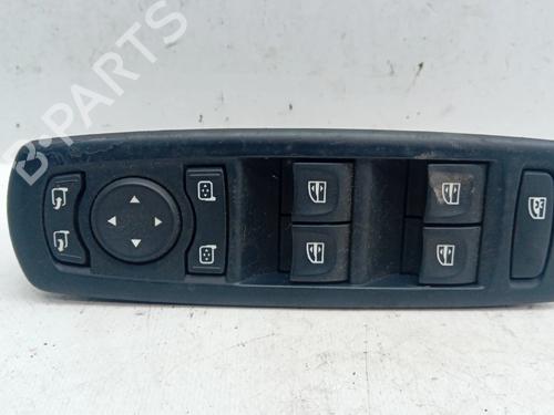Used Left front window switch Left front window switch RENAULT LAGUNA III (BT0/1) 2.0 dCi (BT01, BT08, BT09, BT0E, BT0K, BT12, BT1C, BT1D,... (150 hp) 32710492 32710492